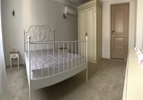 Пловдив, България, 4 Bedrooms Bedrooms, ,2 BathroomsBathrooms,Етаж от къща,Продава,1011